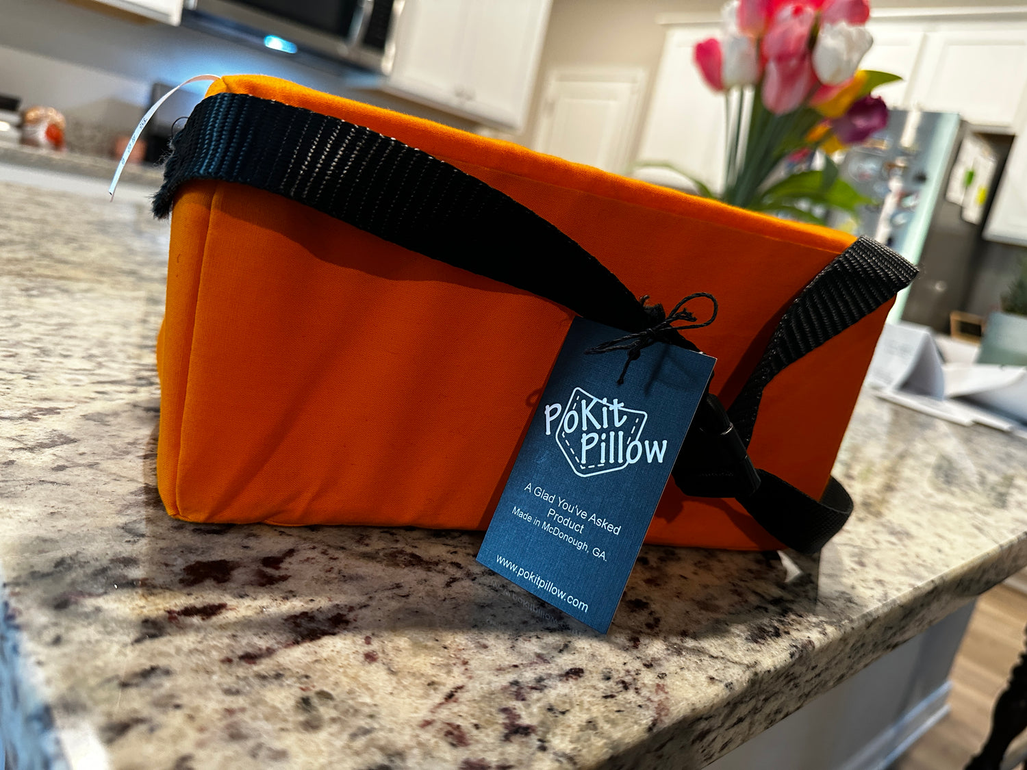 Find your perfect pillow companion with PoKiT Pillow, crafted for a restful and rejuvenating sleep experience while traveling