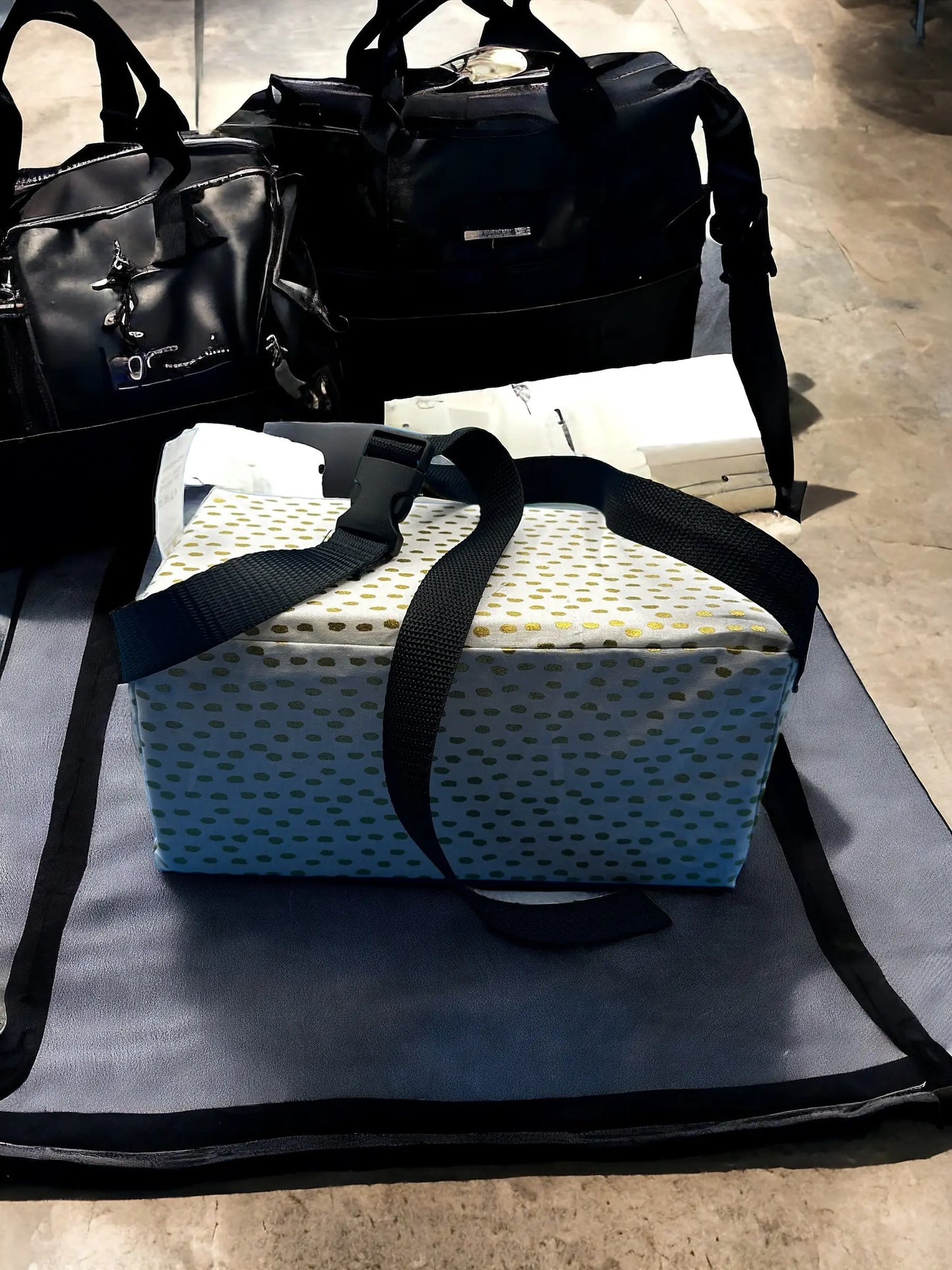 Gold Flex PoKiT Pillow