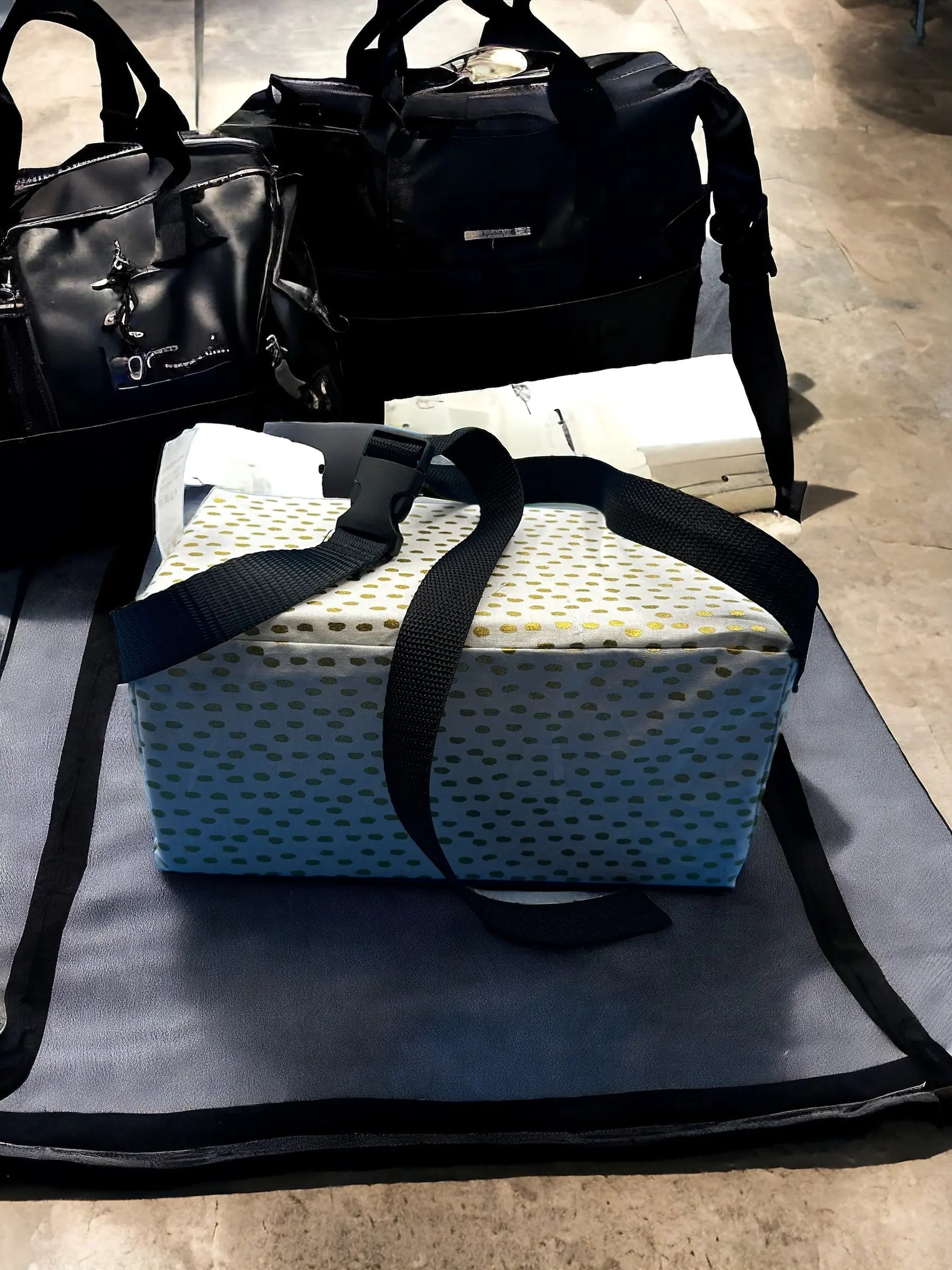 Gold Flex PoKiT Pillow